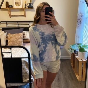 American Eagle Cropped Pullover Tie Dye Sweatshirt — Women’s M